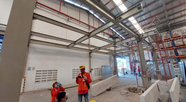 konstruksi pabrik di sidoarjo